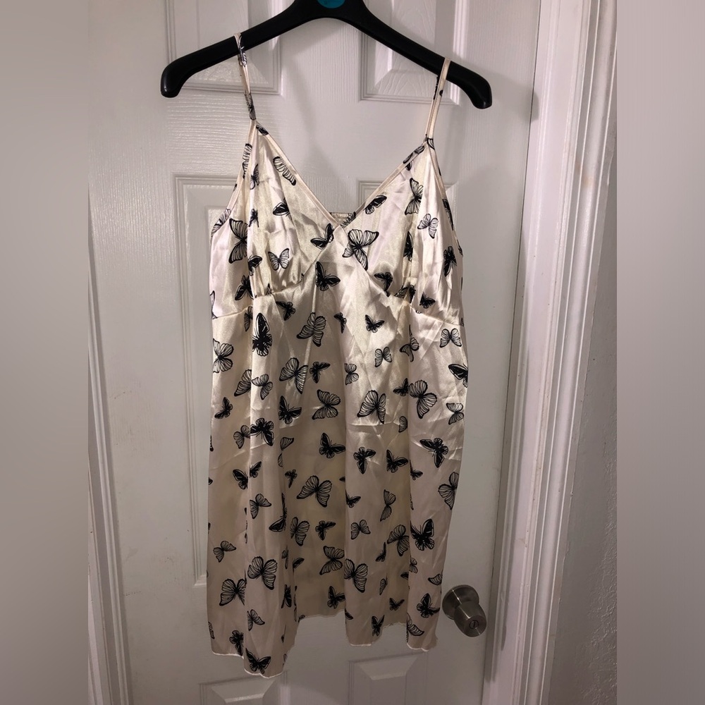 Satin Crème Butterfly Top